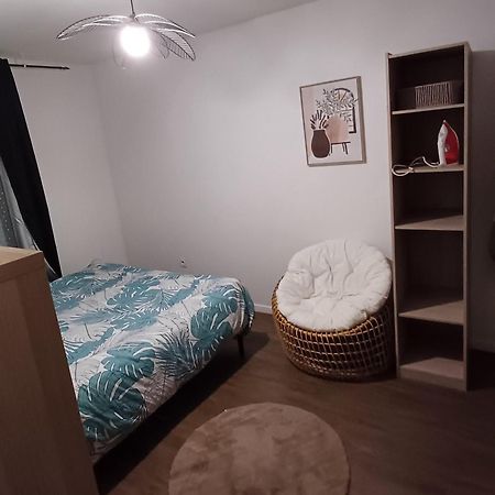 Apparemment Cosy Avec Parking Exterieur Gratuit Leilighet Aulnay-sous-Bois Eksteriør bilde